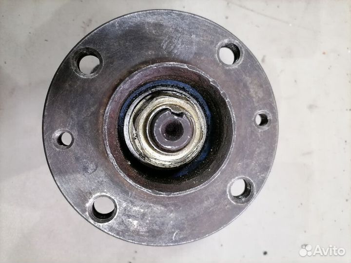 Ступица задняя в сборе для ваз 2108-2115