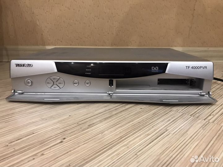 Спутниковый ресивер Topfield TF 4000PVR