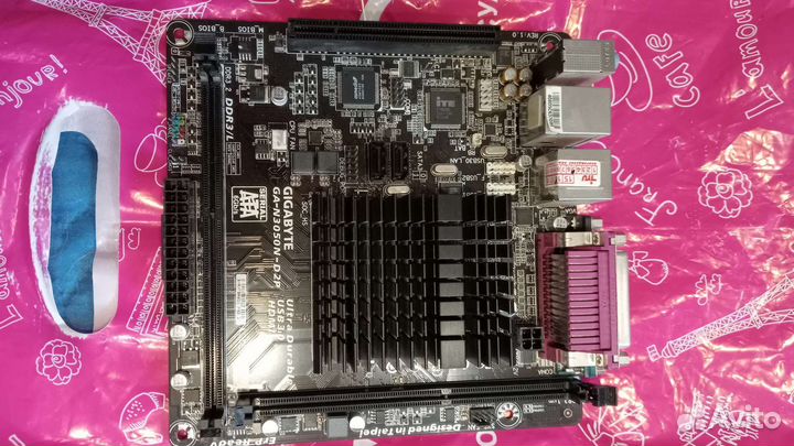 Материнская плата