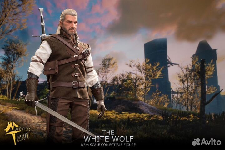 Фигурка Ведьмак mttoys White wolf
