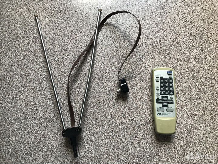 Старый телевизор JVC