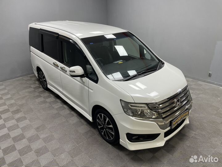 Honda Stepwgn, 2012