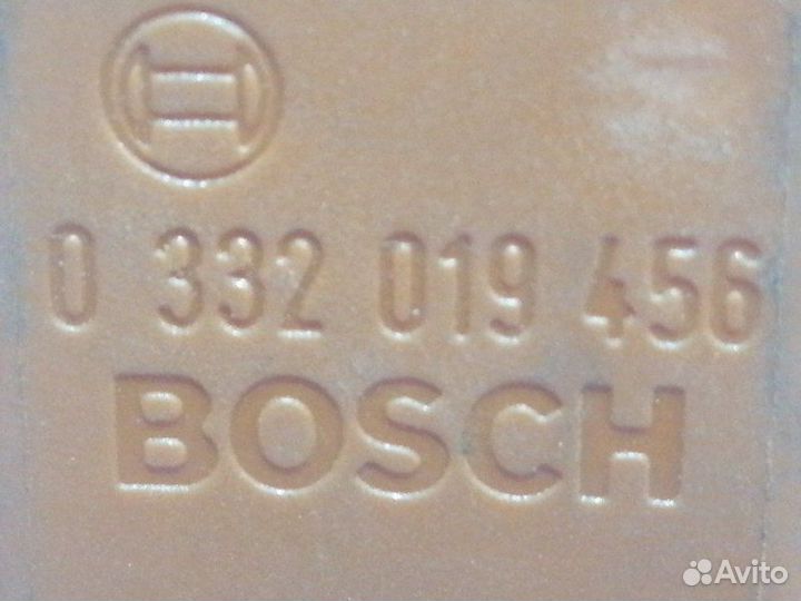 Реле Bmw E36 седан M50B25 1996