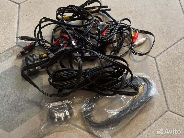 Комплект аудио/видео проводов