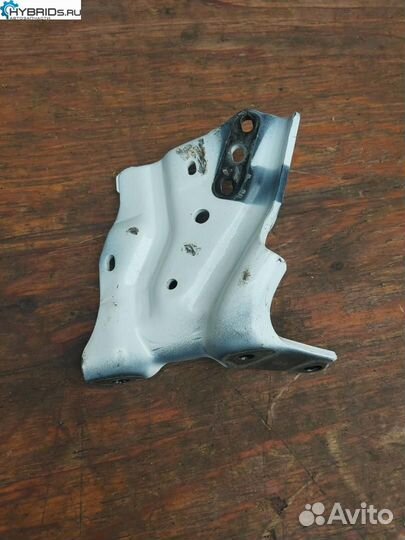 Петля двери задней левой Toyota Sienna 3 рест