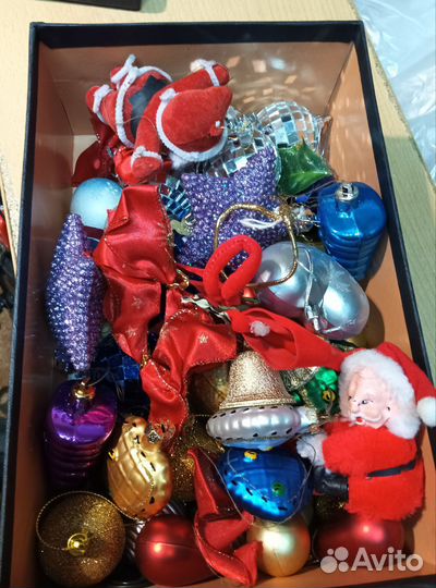 Елочные игрушки