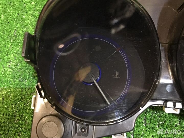 Щиток приборов Honda Civic 9 приборная панель