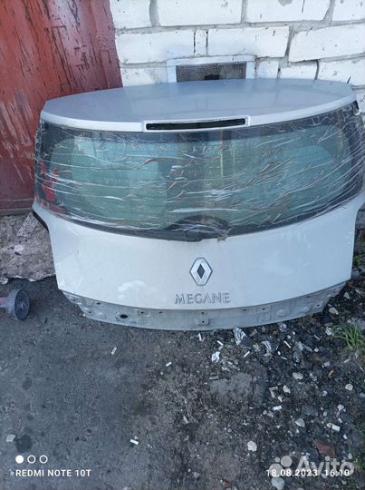 Крышка багажника Рено megane 2 хечбек