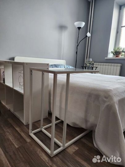 Столик для ноутбука IKEA витшё