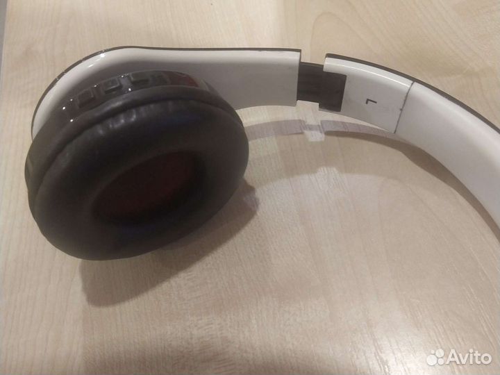 Беспроводные наушники Defender FreeMotion B550