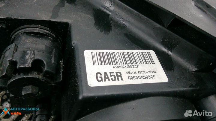 Фара правая Kia Sorento 2 2012