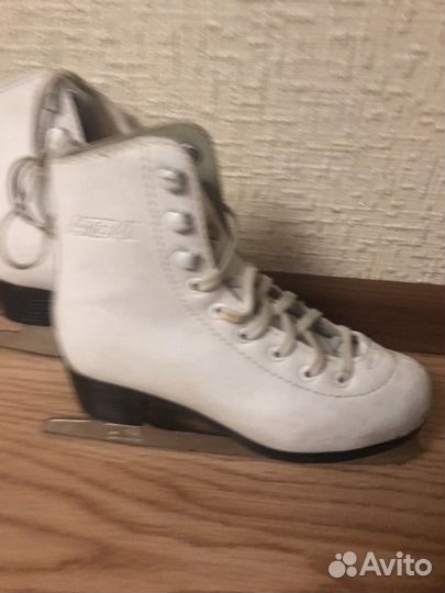 Коньки atemi Allure разм.31