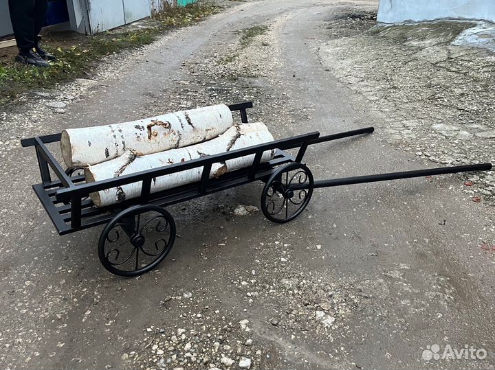 Телега декоративная