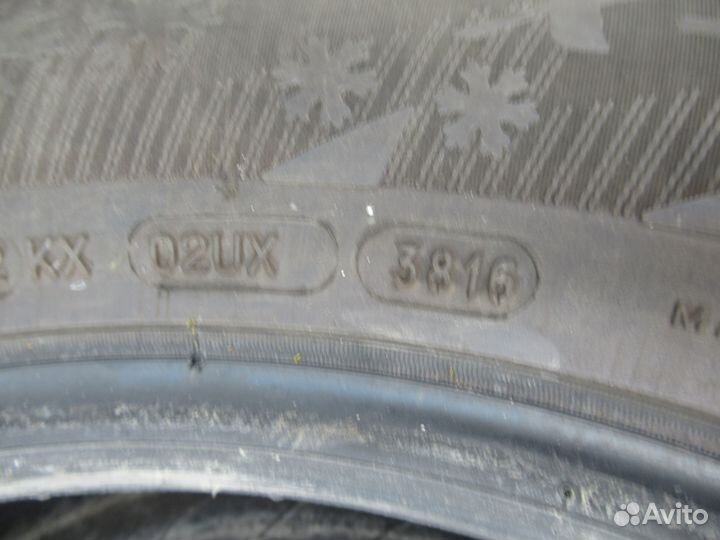 Michelin Alpin 5 215/65 R16