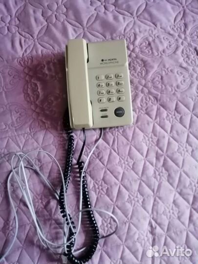 Телефон проводной