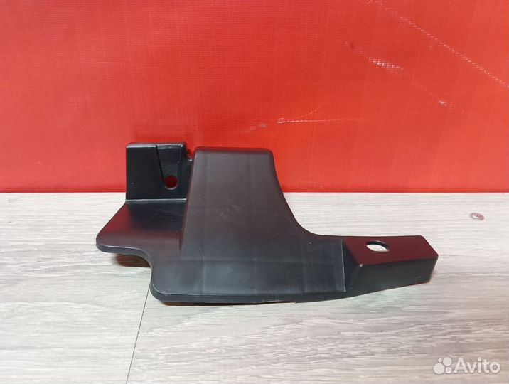 Воздуховод радиатора правый Хавал Ф7