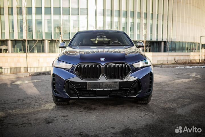 BMW X6 3.0 AT, 2023, 3 900 км
