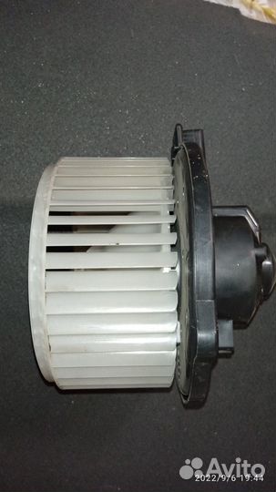 Мотор печки Toyota Avensis 2