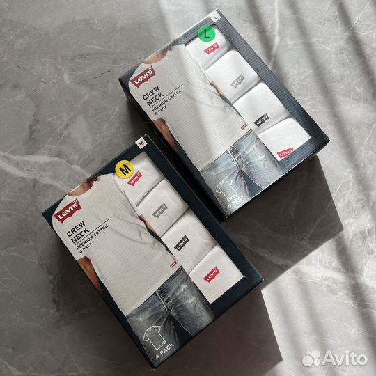 Футболки Levis 4 шт М