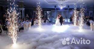 Диджей, Звукооператор, Вокал, холодный фонтан, дым