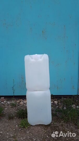 Канистры 10 литров