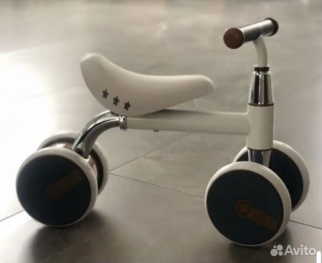 Беговел для малышей