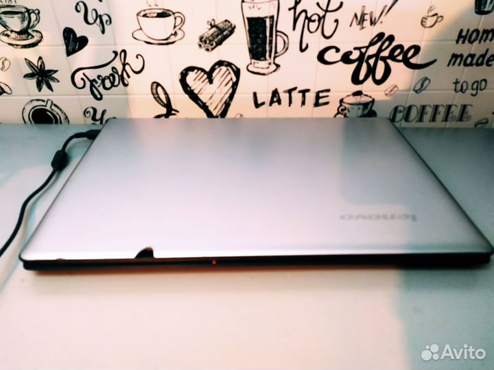 Lenovo Ideapad 300-15ibr - 4 Ядра \ 4 Озу \ SSD