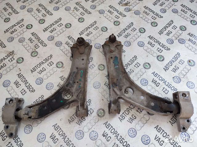 Рычаг передний Фольксваген Гольф 6
