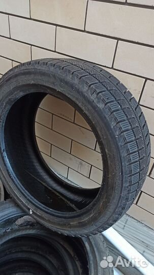 Goodride SW 618 235/45 R18 98T