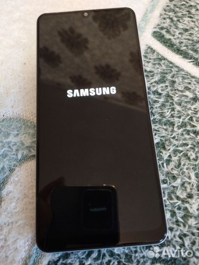 Samsung Galaxy A31, 4/64 ГБ