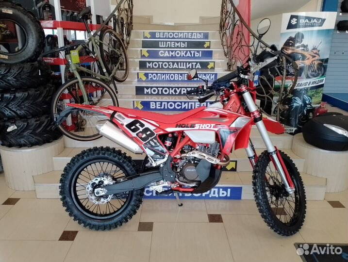 Мотоцикл Regulmoto Holeshot Red Edition (4 valves)