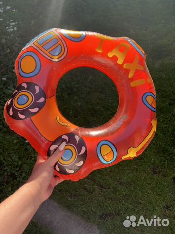 Надувные круги для купания intex