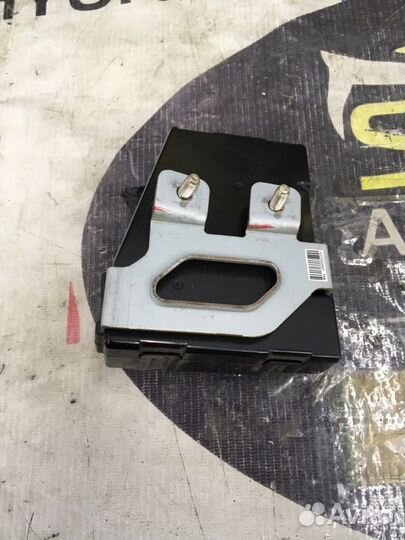 Блок управления дверьми Hyundai Equus 2 3.8