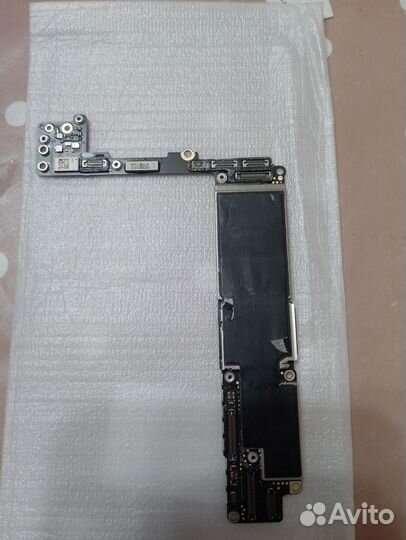 iPhone 8 plus плата