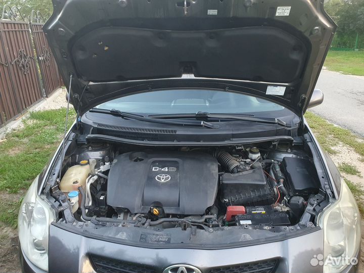 Toyota Auris, 2008