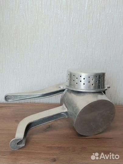 Соковыжималка ручная. СССР