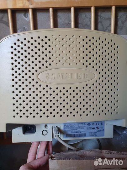 Мониторы CRT