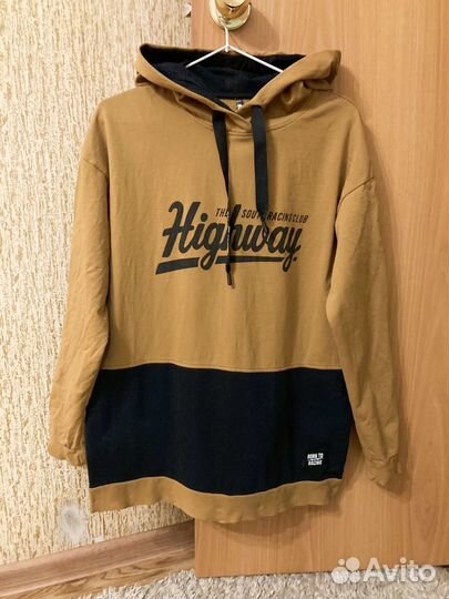 Толстовка мужская с капюшоном