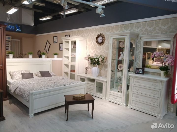 Тумба под тв Бук,мдф