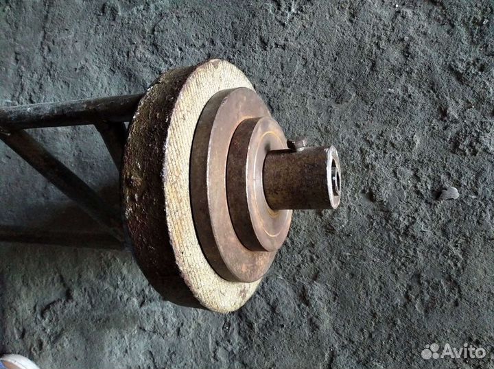 Штанга с параллельным хватом