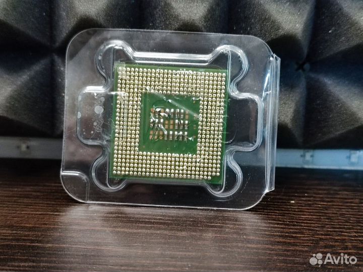 Процессор Socket 478 Intel Celeron SL6VY 1 ядро