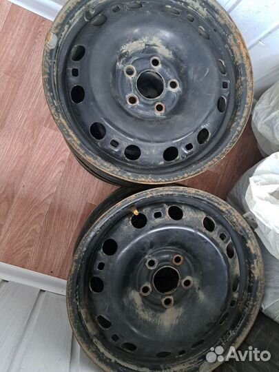 Диски от volkswagen polo r15 бу