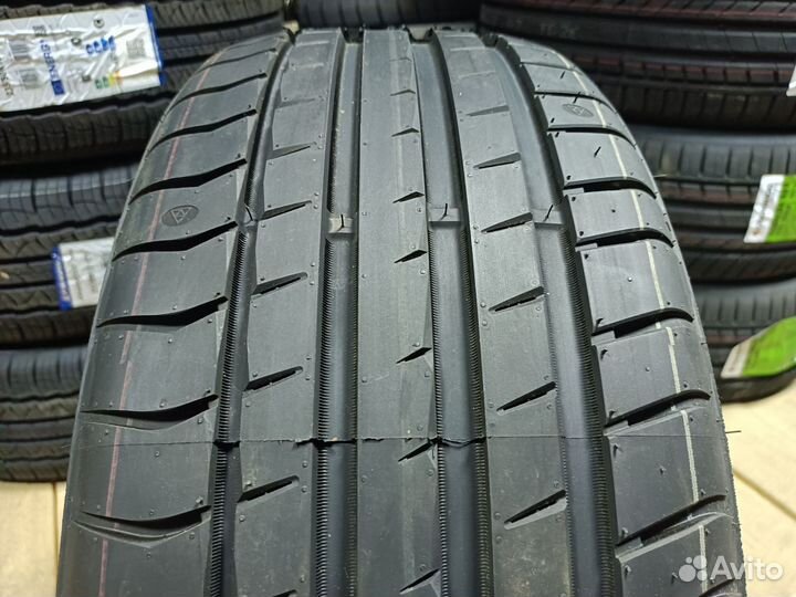 Triangle EffeXSport TH202 235/35 R19 91Y