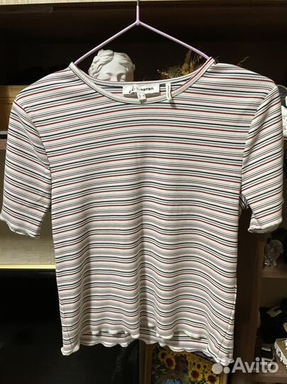 Футболка женская