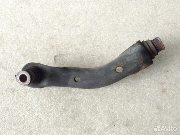 Рычаг подвески передний правый Nissan Micra K12