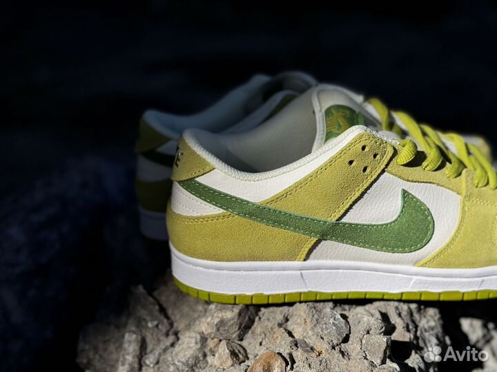 Кроссовки Nike dunk Low 