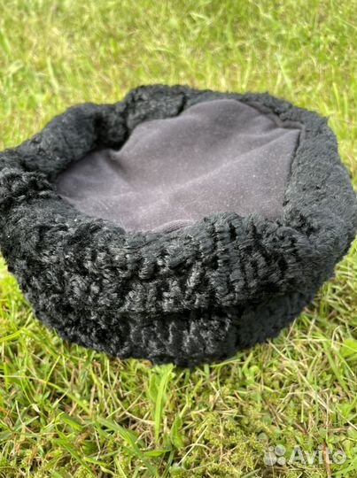 Шапка женская чёрная под каракульчу