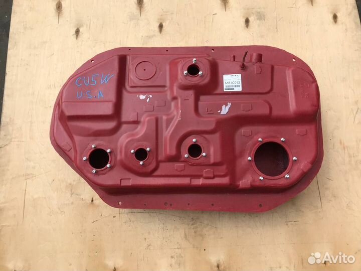 Топливный бак Mitsubishi Outlander американец