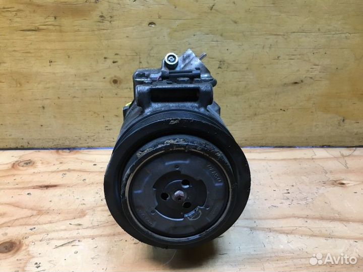 Компрессор кондиционера Mercedes-Benz C200 W203