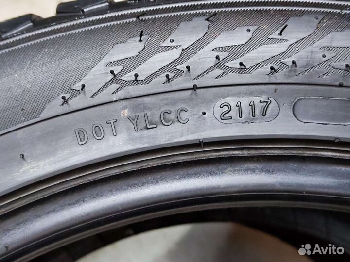 Nokian Tyres Hakkapeliitta 9 245/45 R18 100T